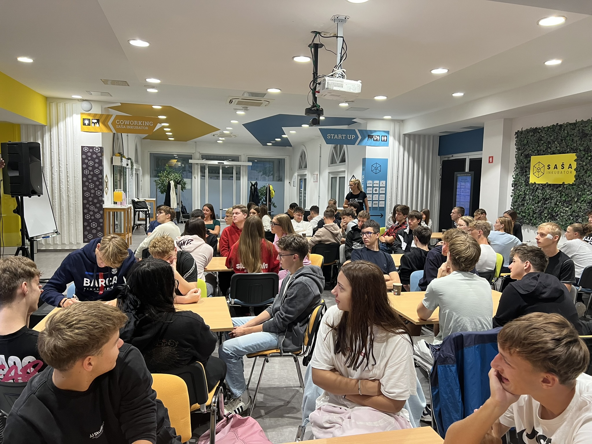 Z dijaki Šolskega centra Velenje otvorili novo sezono Startup Vikendov